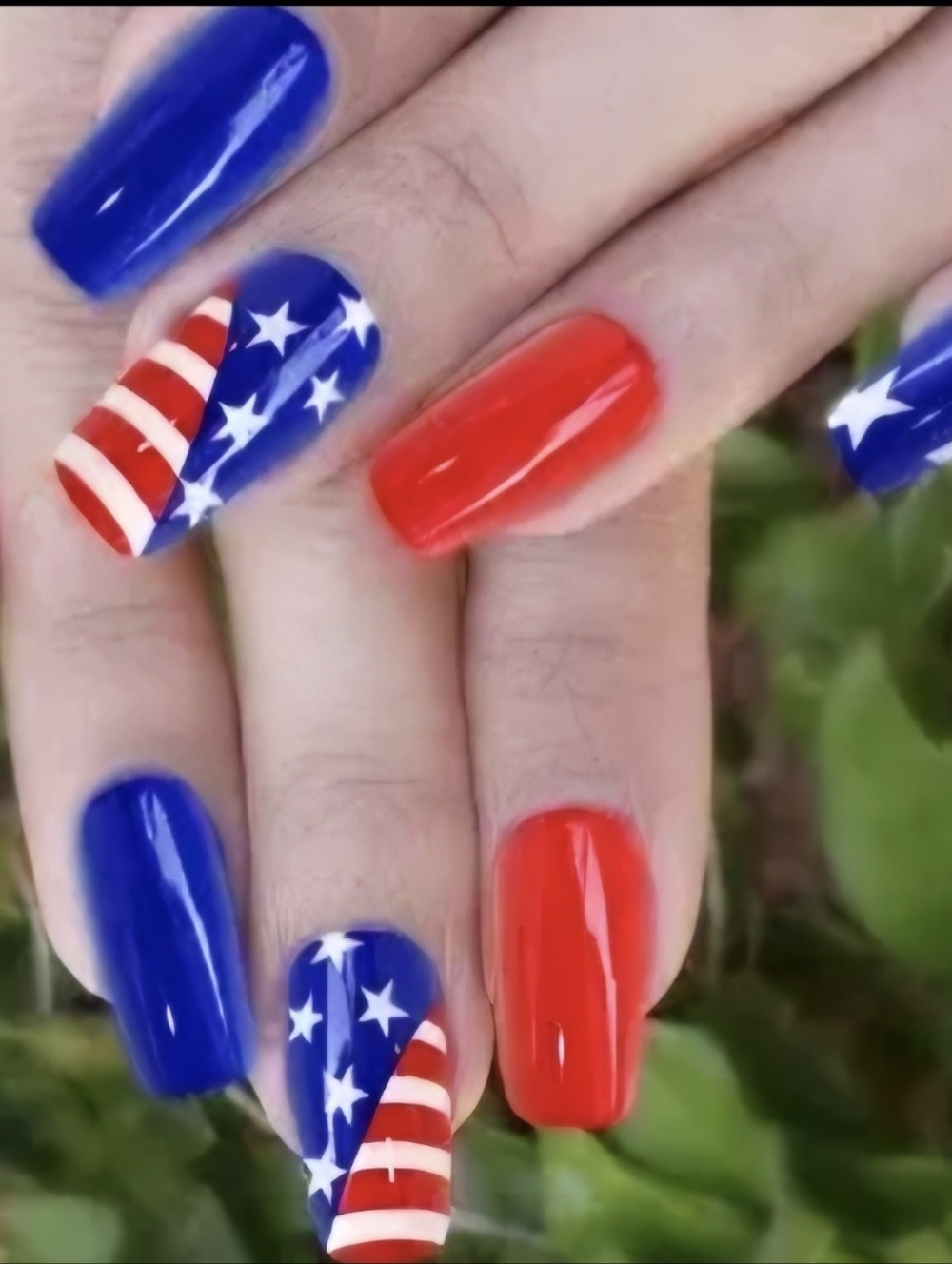24 Pca Patriotic Red & Blue Star Stripe Press-On Nails
